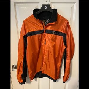 Mountain Hardwear Conduit SL Windproof Jacket